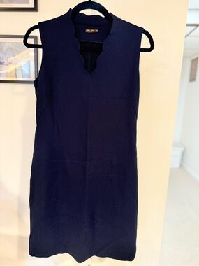 J. McLaughlin Navy Scallop Neck Sleeveless Dress